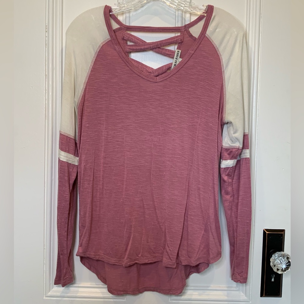 Moral Fiber Women’s V Neck Long Sleeve Top Size L